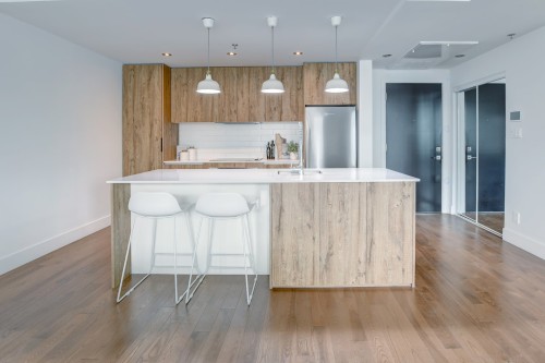 Cuisine - 403-281 Ch. Du Bas-De-Ste-Thérèse, Blainville, QC - Indoor Photo Showing Kitchen With Upgraded Kitchen