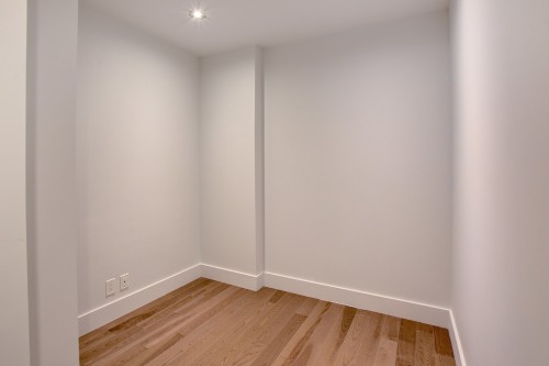 Bureau des secrétaires - 403-281 Ch. Du Bas-De-Ste-Thérèse, Blainville, QC - Indoor Photo Showing Other Room