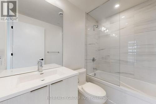 3101 - 8 Interchange Way, Vaughan, ON - Indoor Photo Showing Bathroom