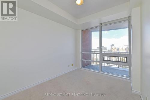 1104 - 2325 Central Park Drive, Oakville, ON - Indoor Photo Showing Other Room