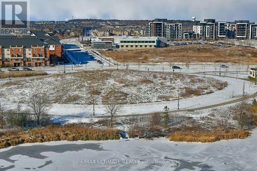 1104 - 2325 Central Park Drive, Oakville, ON - Outdoor With View