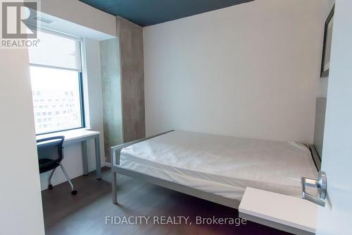 1119 - 105 Champagne Avenue S, Ottawa, ON - Indoor