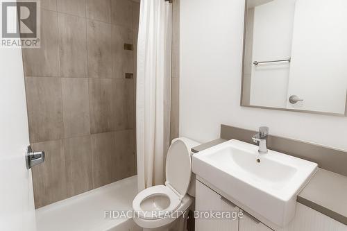 1119 - 105 Champagne Avenue S, Ottawa, ON - Indoor Photo Showing Bathroom