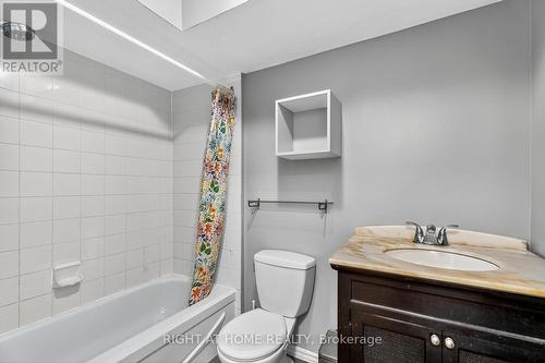 606 Tanguay Court, Ottawa, ON - Indoor Photo Showing Bathroom