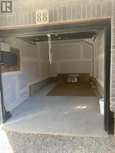 88 - 461 Blackburn Drive, Brantford, ON - Indoor Photo Showing Garage