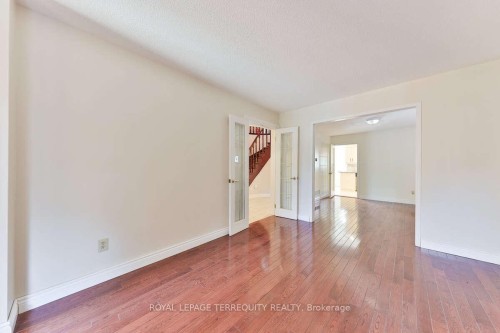 5275 Thornwood Drive, Mississauga, ON - Indoor Photo Showing Other Room