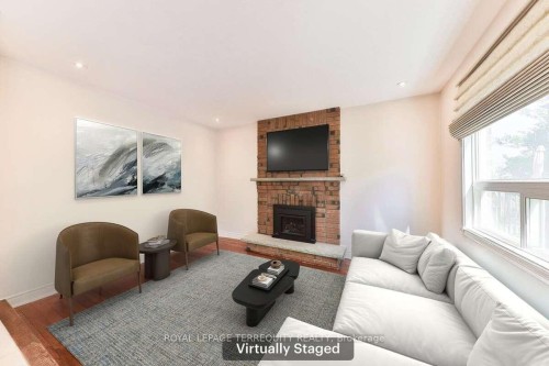 5275 Thornwood Drive, Mississauga, ON - Indoor Photo Showing Living Room With Fireplace
