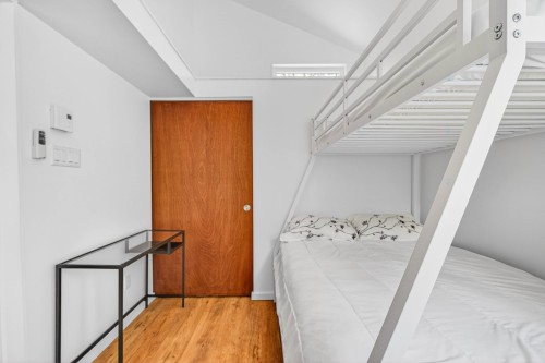 Chambre à coucher - 11 Ch. Des Idéalistes, La Conception, QC - Indoor Photo Showing Bedroom