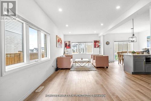 93 Middleton Avenue, London South, ON - Indoor