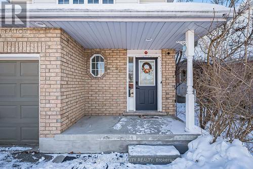 53 Bush Clover Crescent, Kitchener, ON - Outdoor