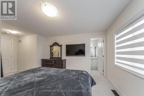 96 Brown Street, Erin, ON - Indoor Photo Showing Bedroom