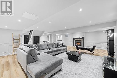 5103 Royal Mills Court, Mississauga, ON - Indoor Photo Showing Living Room With Fireplace