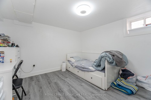 25 Handel Street, Toronto, ON - Indoor