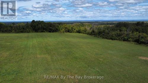 North Views - 12 Sydenham Trail, Clearview, ON 