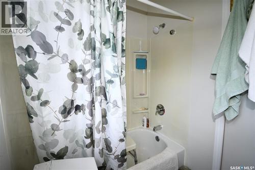 110 7Th Avenue S, Big River, SK - Indoor Photo Showing Bathroom