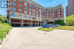 208 - 20 ST GEORGE STREET  Kitchener, ON N2G 2S7