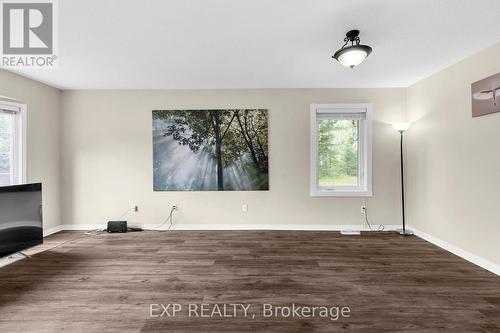 9 - Birdie Court, Wasaga Beach, ON - Indoor Photo Showing Other Room
