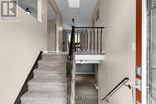 Landing - 9 - Birdie Court, Wasaga Beach, ON - Indoor Photo Showing Other Room