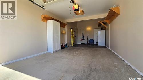 3 2 Fraser Avenue, Craven, SK - Indoor Photo Showing Other Room