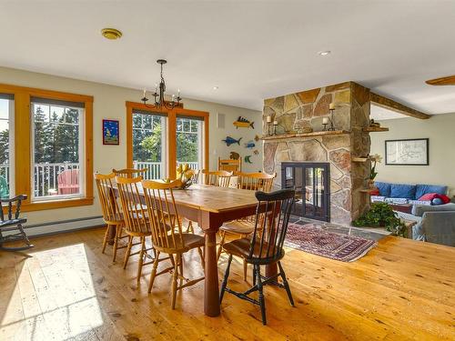 20 Pierce Point Road, Western Head, NS 