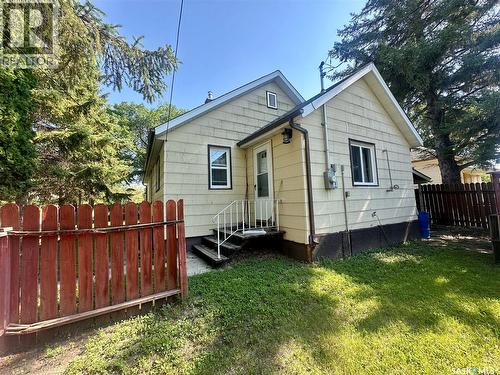 346 Cotter Street, Kamsack, SK - Outdoor