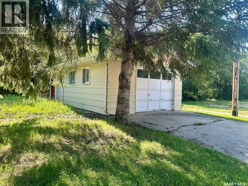 346 Cotter Street, Kamsack, SK - Outdoor