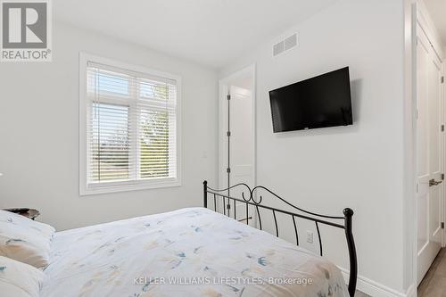 34180 Melena Beach Side Road, Bluewater (Bayfield), ON - Indoor Photo Showing Bedroom