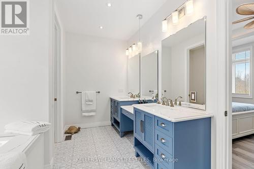 34180 Melena Beach Side Road, Bluewater (Bayfield), ON - Indoor Photo Showing Bathroom