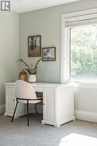 3 Oakwood Place, Hamilton, ON - Indoor