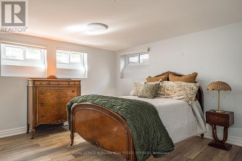 3 Oakwood Place, Hamilton, ON - Indoor Photo Showing Bedroom