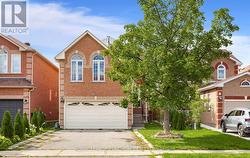 51 RIPLEY CRESCENT  Brampton, ON L6Y 5C4
