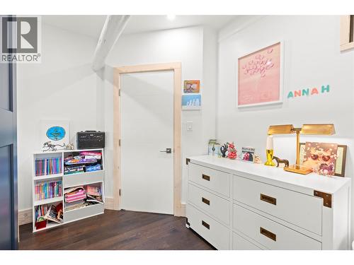 5555 Stubbs Road, Lake Country, BC - Indoor Photo Showing Other Room