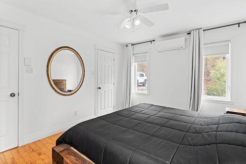 Chambre à coucher - 40 Ch. Des Catalpas, La Conception, QC - Indoor Photo Showing Bedroom
