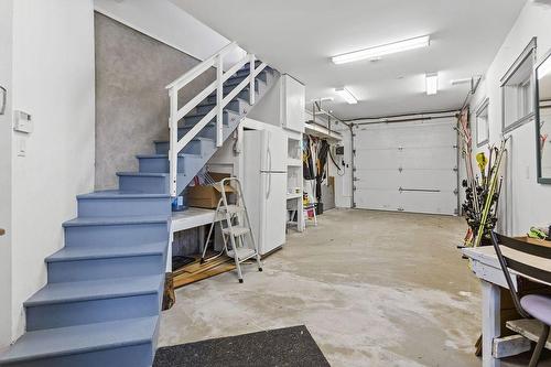 Garage - 40 Ch. Des Catalpas, La Conception, QC - Indoor Photo Showing Garage