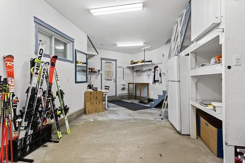 Garage - 40 Ch. Des Catalpas, La Conception, QC - Indoor Photo Showing Other Room