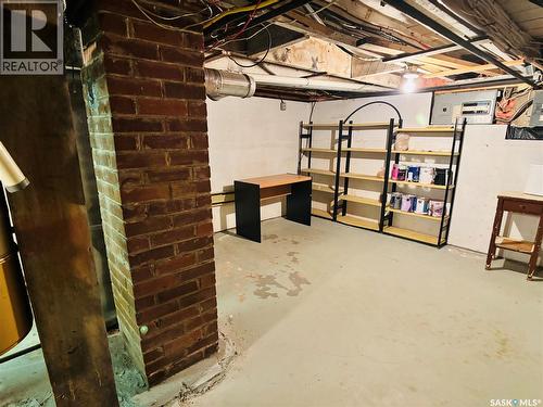520 1St Street, North Portal, SK - Indoor Photo Showing Basement