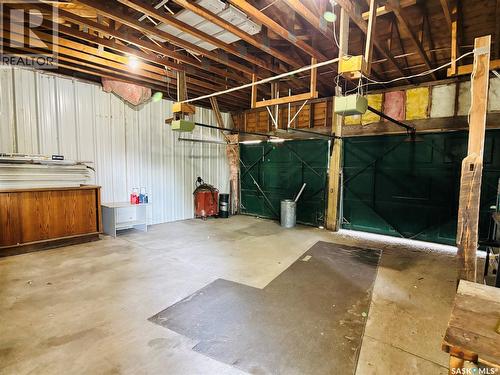520 1St Street, North Portal, SK - Indoor Photo Showing Basement