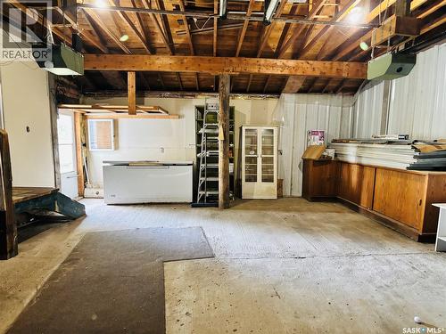520 1St Street, North Portal, SK - Indoor Photo Showing Other Room