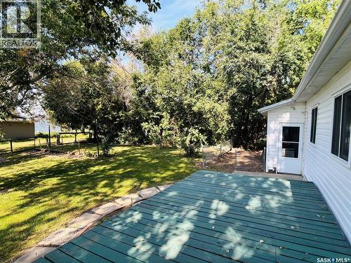 520 1St Street, North Portal, SK - Outdoor