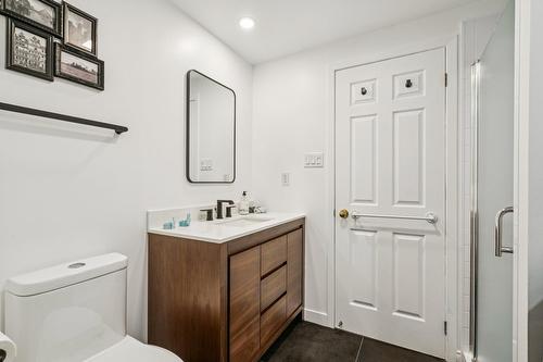 Salle de bains - 724 Av. De Venise O., Venise-En-Québec, QC - Indoor Photo Showing Bathroom