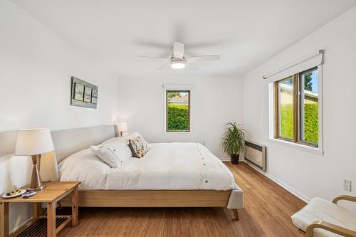 Chambre à coucher principale - 724 Av. De Venise O., Venise-En-Québec, QC - Indoor Photo Showing Bedroom