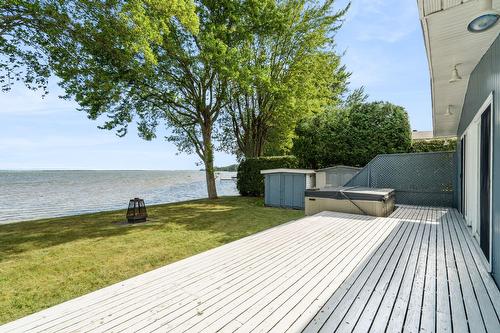 Terrasse - 724 Av. De Venise O., Venise-En-Québec, QC - Outdoor With Body Of Water With Deck Patio Veranda