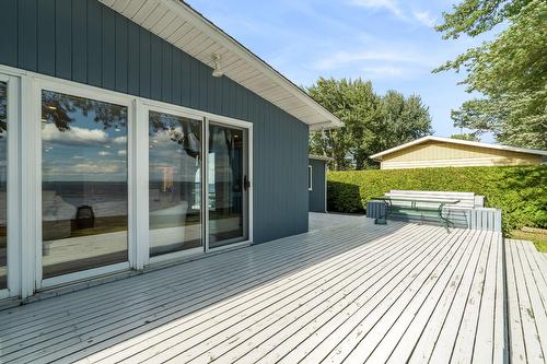 Terrasse - 724 Av. De Venise O., Venise-En-Québec, QC - Outdoor With Deck Patio Veranda With Exterior