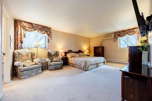 Chambre à coucher principale - 104 Ch. Du Vieux-Moulin, Notre-Dame-De-L'Île-Perrot, QC - Indoor Photo Showing Bedroom