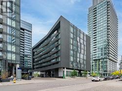 608 - 90 QUEENS WHARF ROAD  Toronto, ON M5V 0E6