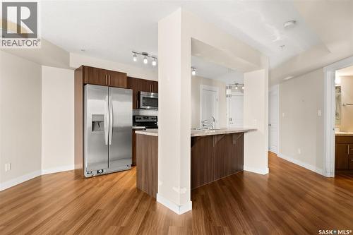 311 5301 Universal Crescent, Regina, SK - Indoor Photo Showing Kitchen