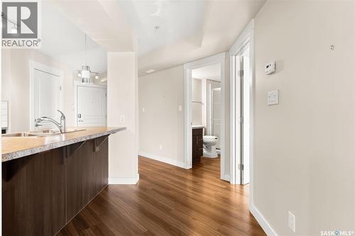 311 5301 Universal Crescent, Regina, SK - Indoor Photo Showing Kitchen With Double Sink