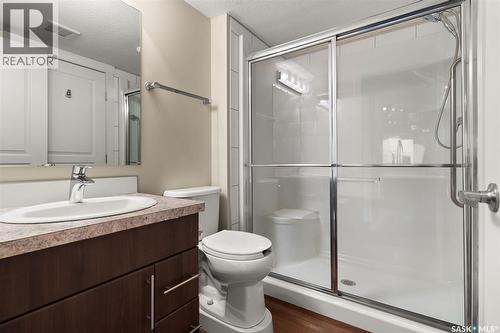 311 5301 Universal Crescent, Regina, SK - Indoor Photo Showing Bathroom
