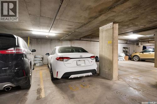 311 5301 Universal Crescent, Regina, SK - Indoor Photo Showing Garage
