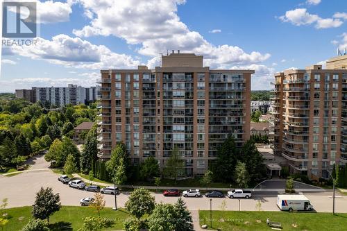 709 - 1140 Parkwest Place, Mississauga, ON - Outdoor With Balcony With Facade